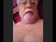 Chilean grandpa wanking horny
